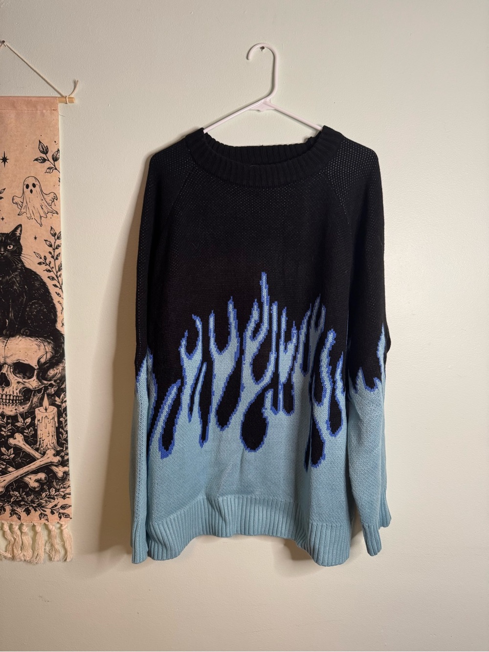 Black & Light Blue Flame Knit Sweater (XL)
